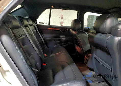 2002 Cadillac Deville z USA, uszkodzony, nr VIN 1G6KD54Y32U168594